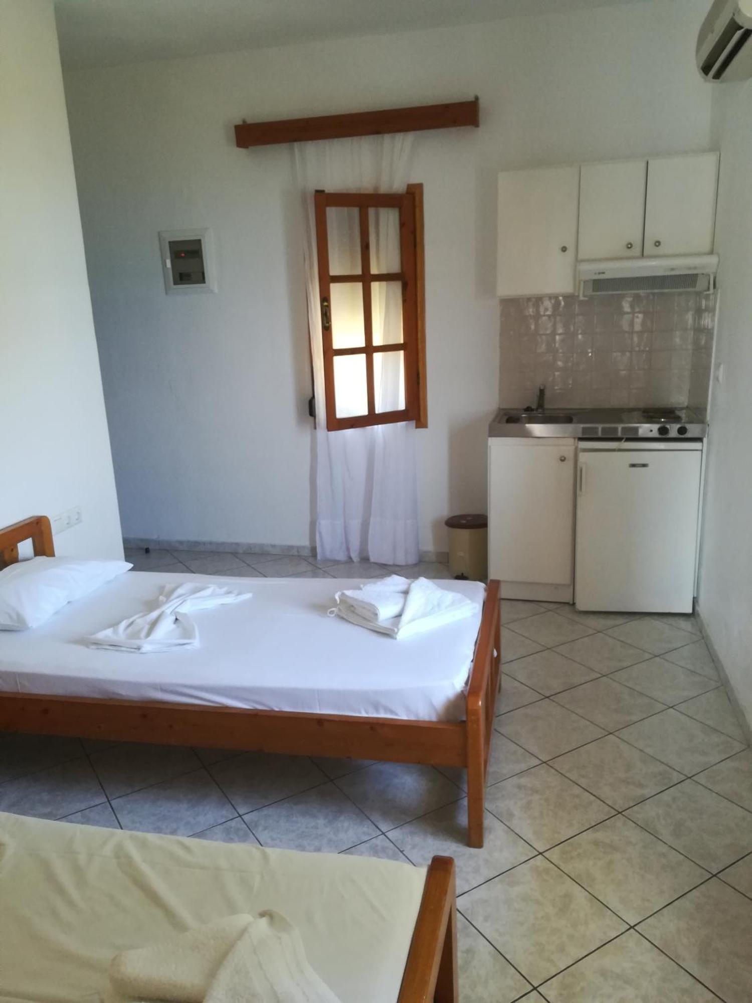 Apartament Dolphins House Kinira Zewnętrze zdjęcie